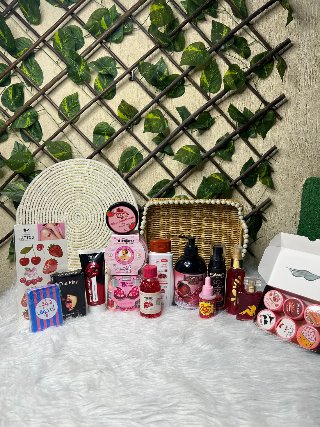 بوكس المتزوجين برو ماكس ٢٠ قطعة😂❤️(الشحن مجاني)