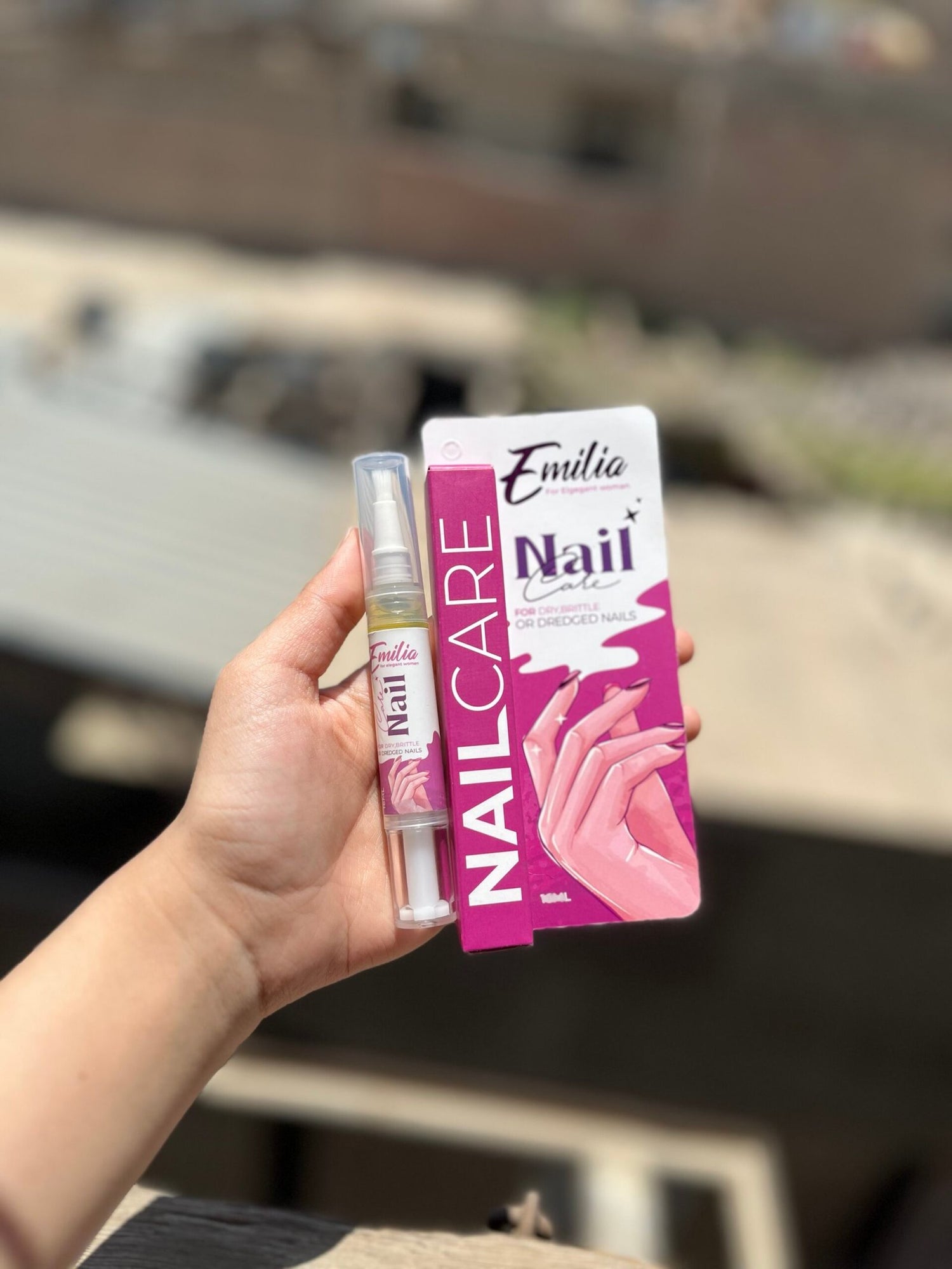 Nail serum from Emilia