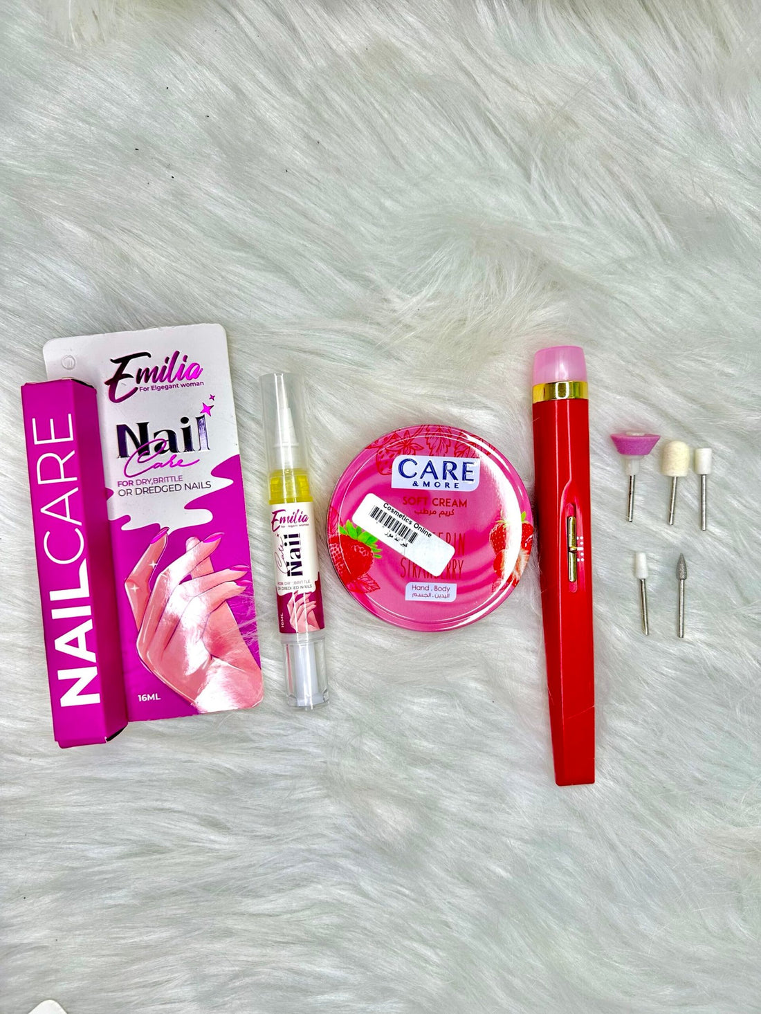 عرض الباديكير الكامل لليدين